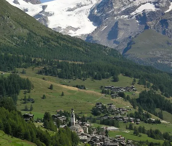 Aparthotel Lo Peyo Champoluc