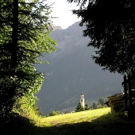 Lejlighedshotel Lo Peyo 3*