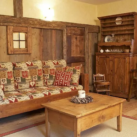 Lo Peyo Aparthotel 3*