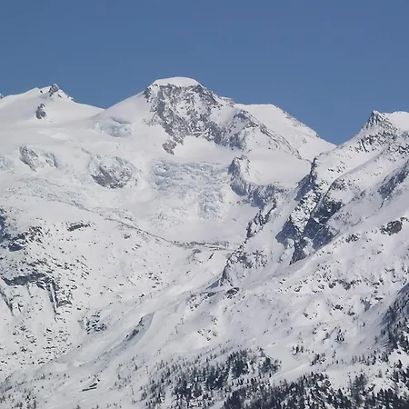 Lo Peyo Lejlighedshotel