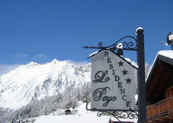 Lo Peyo Aparthotel 3*