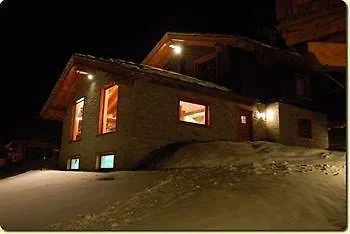 Lo Peyo Aparthotel 3*