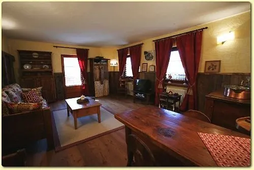 Lo Peyo Aparthotel Champoluc