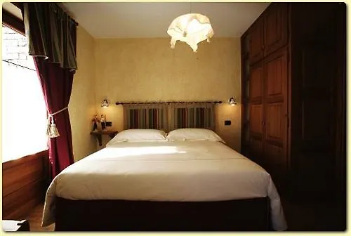 Aparthotel Lo Peyo 3*