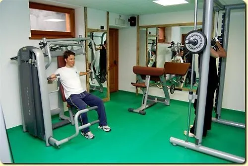 Lo Peyo Aparthotel Champoluc